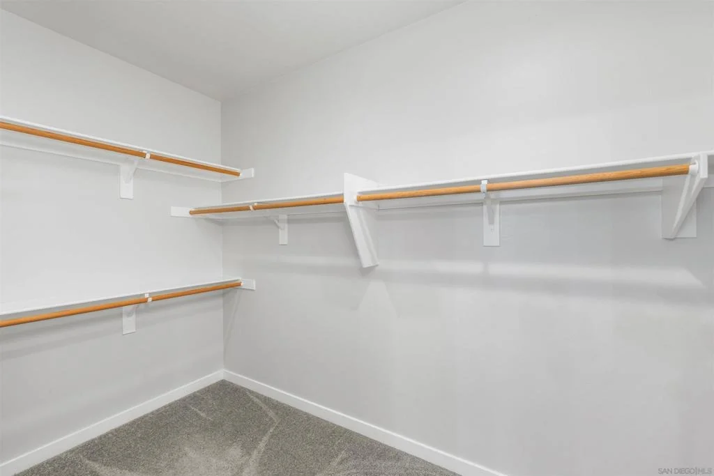 Photo of 1620 Raecorte