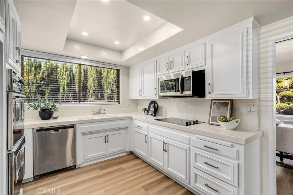 Photo of 890 N Hillside Drive
