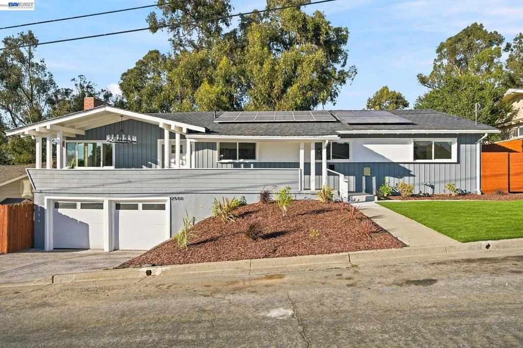Photo of 2500 Lancaster Ct