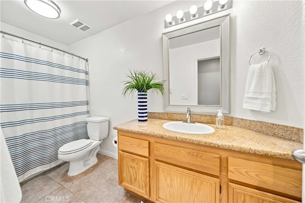 Photo of 4035 W Avenue J5