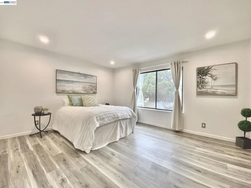 Photo of 277 Hackamore Cmn