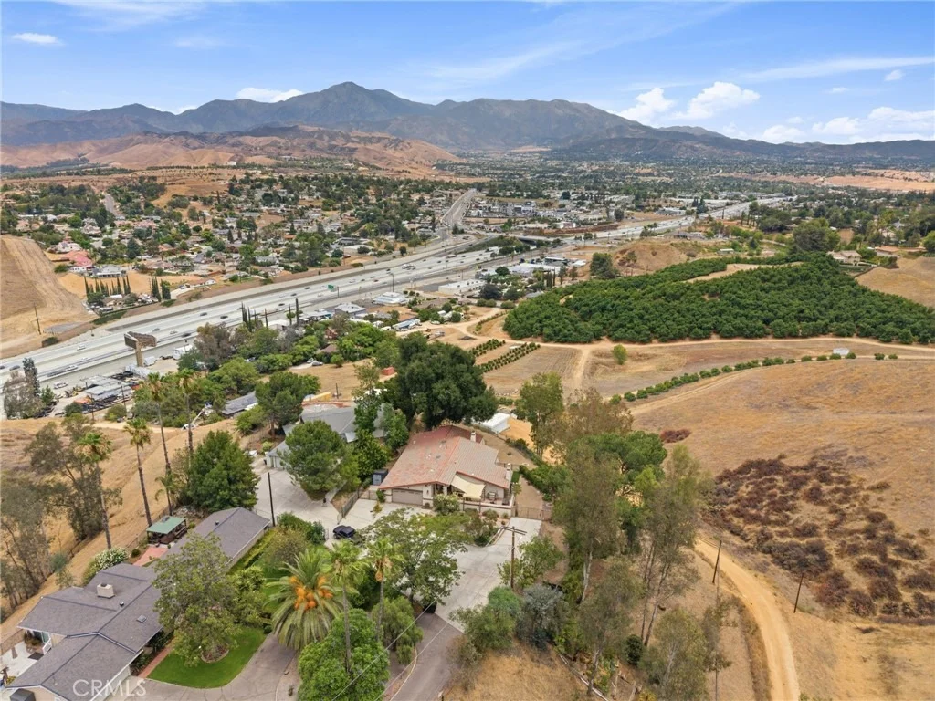Photo of 31016 E Sunset Drive N