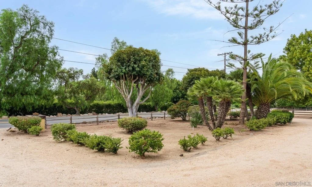 Photo of 6358 Lago Lindo