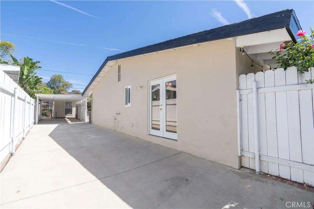 Photo of 1229 Coventry Drive