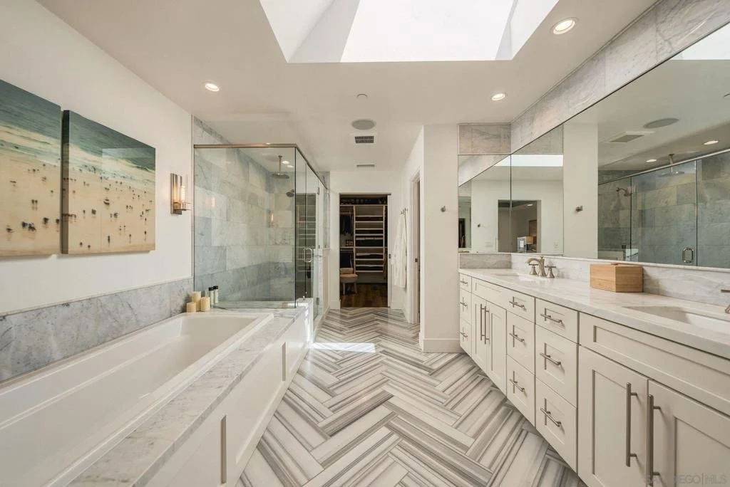 Photo of 5431 Candlelight Drive