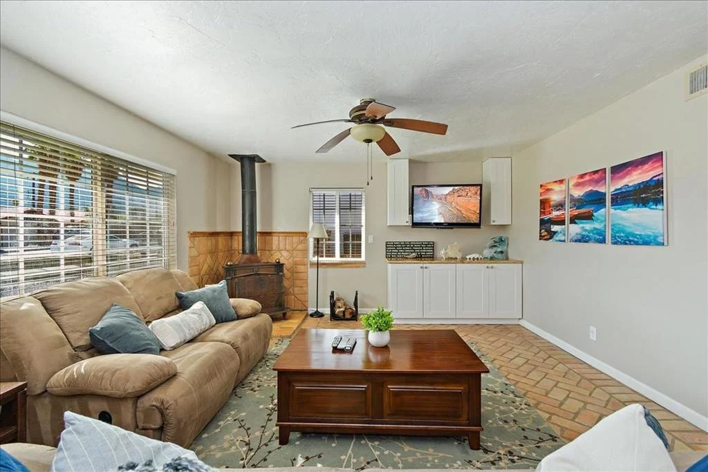 Photo of 52637 Avenida Villa