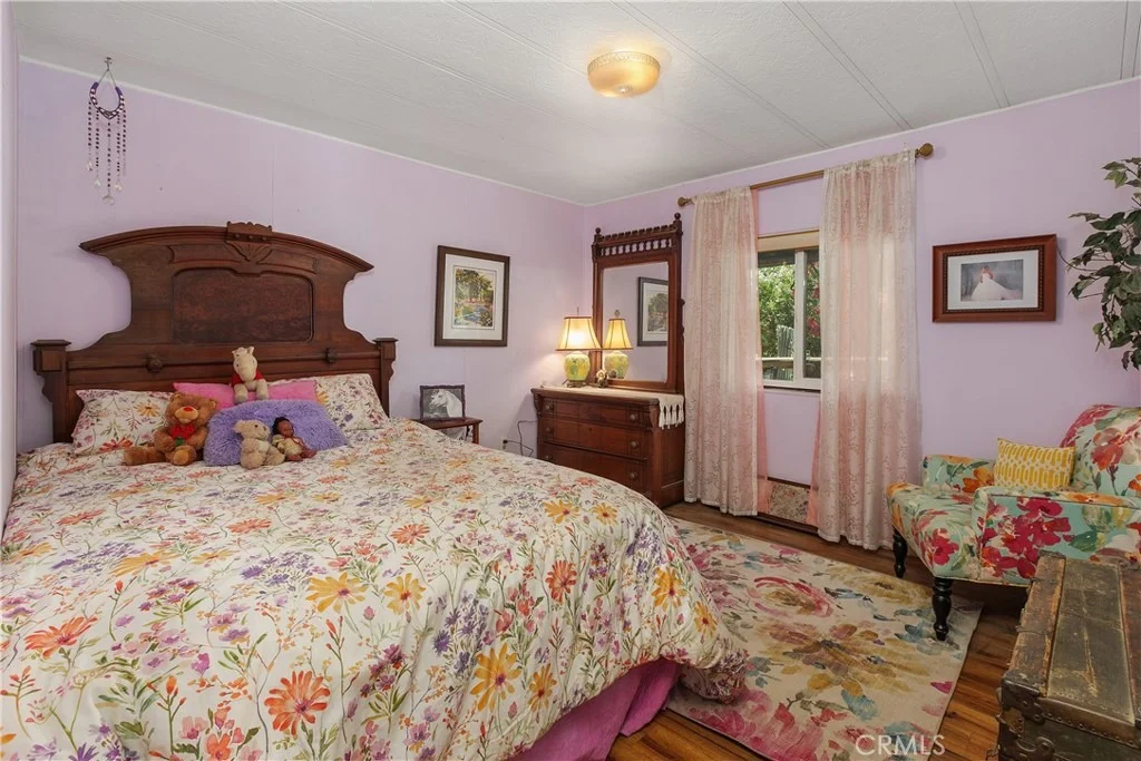 Photo of 30808 Keller Road