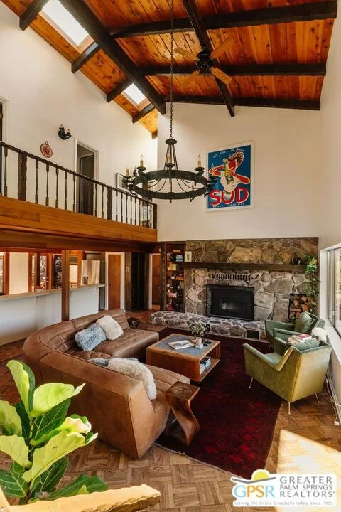 Photo of 52915 Middle Ridge Drive