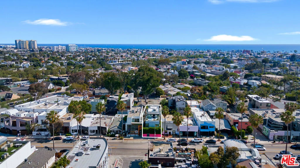 Photo of 1430 Abbot Kinney Boulevard