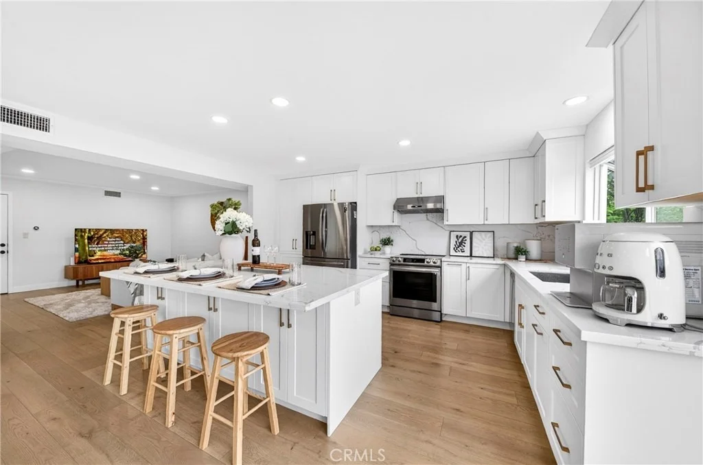 Photo of 27971 Beechgate Drive