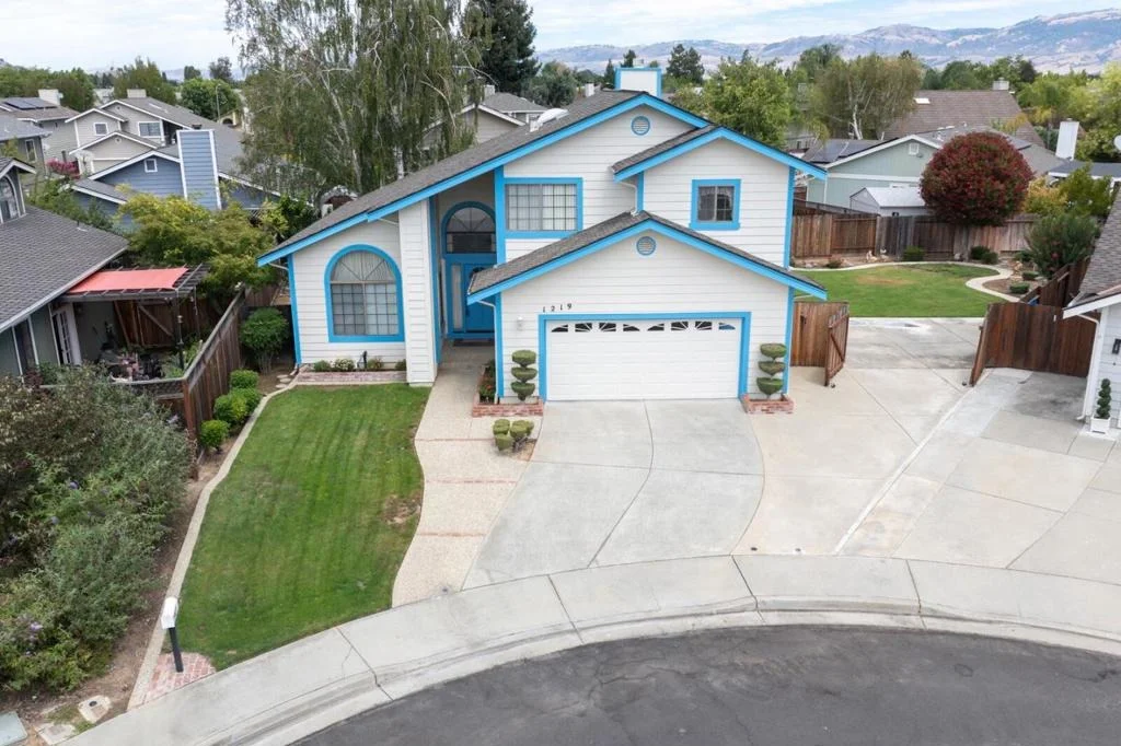 Photo of 1219 Willow Court