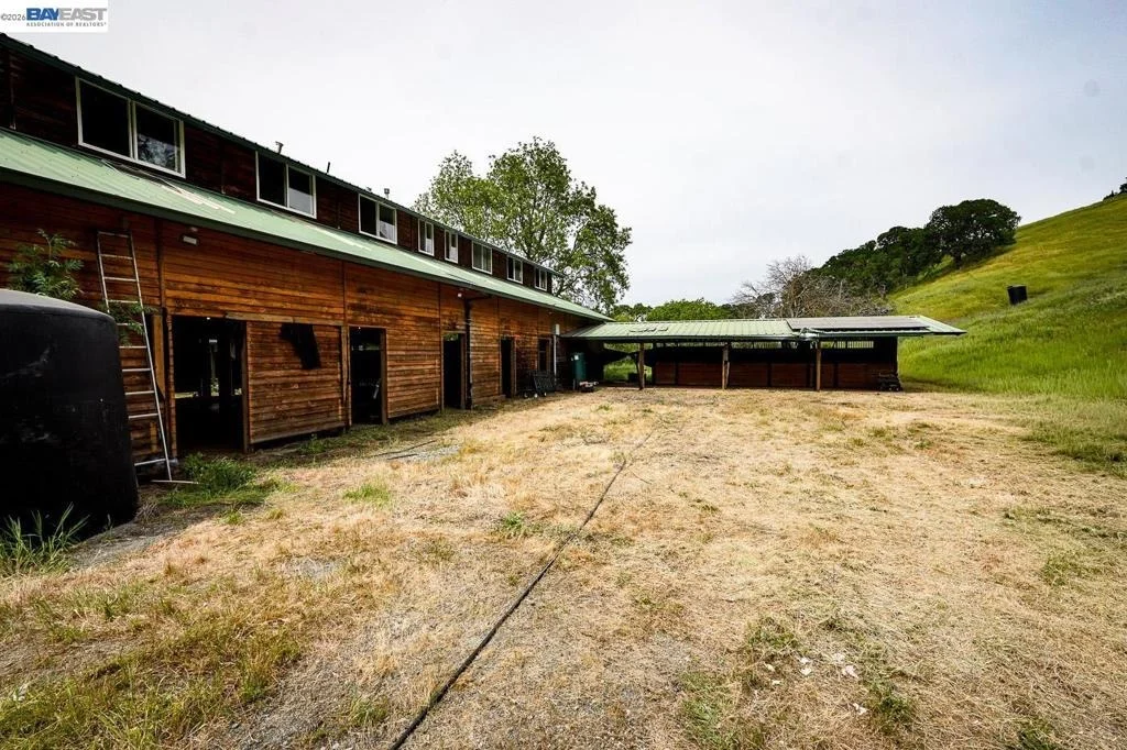 Photo of 6115 Morgan Territory Rd