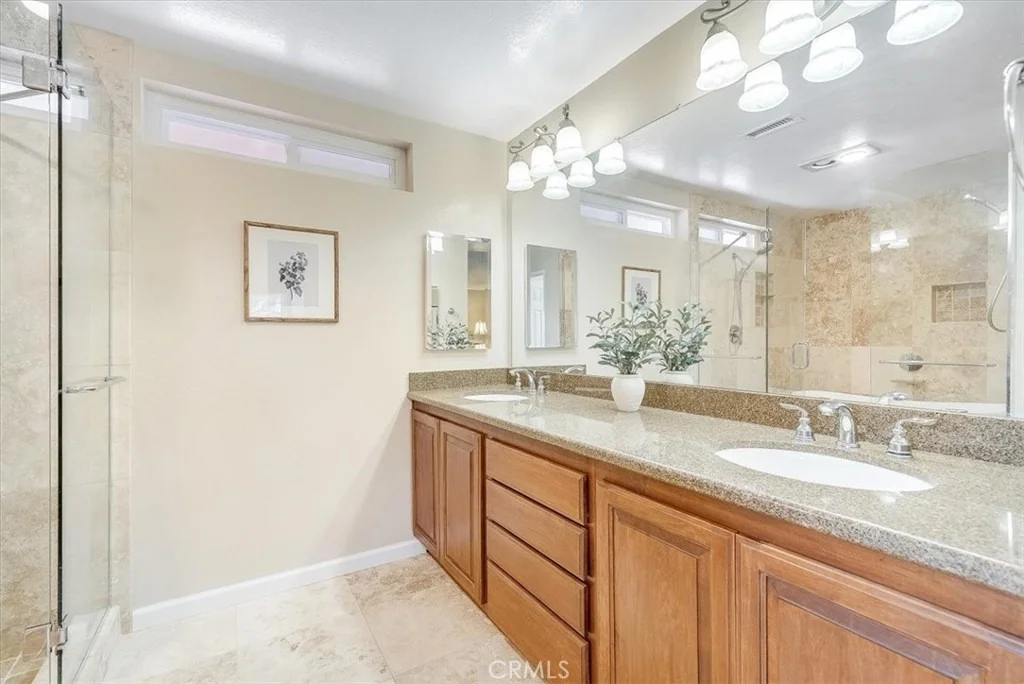 Photo of 9048 Meadowrun