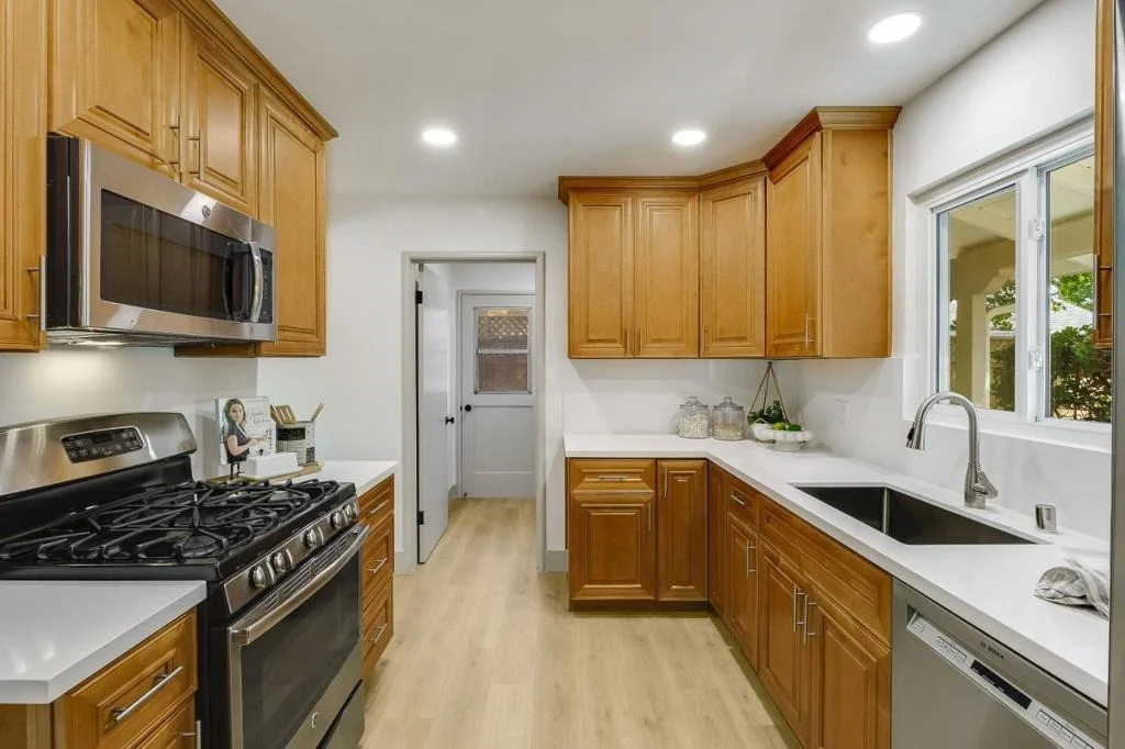 Photo of 421 Manchester Avenue