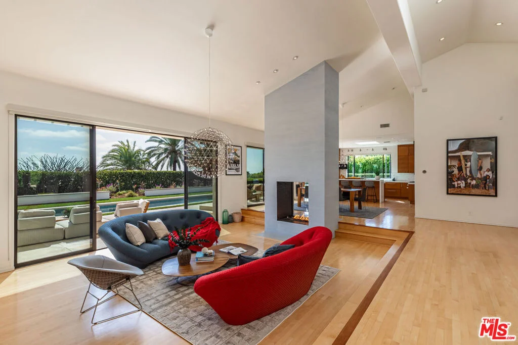 Photo of 6419 Merritt Drive