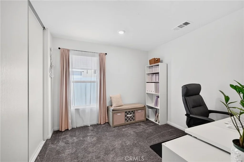 Photo of 2417 Tulip Drive