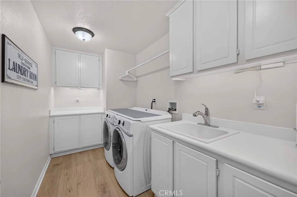 Photo of 32212 Blue Bell