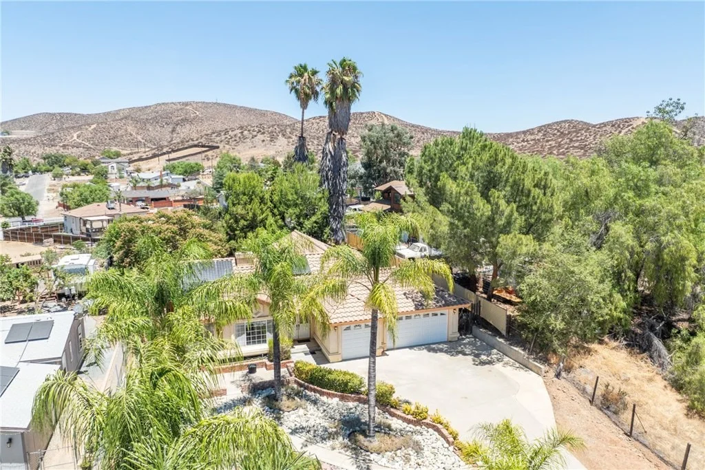 Photo of 24380 Paseo Arroyo