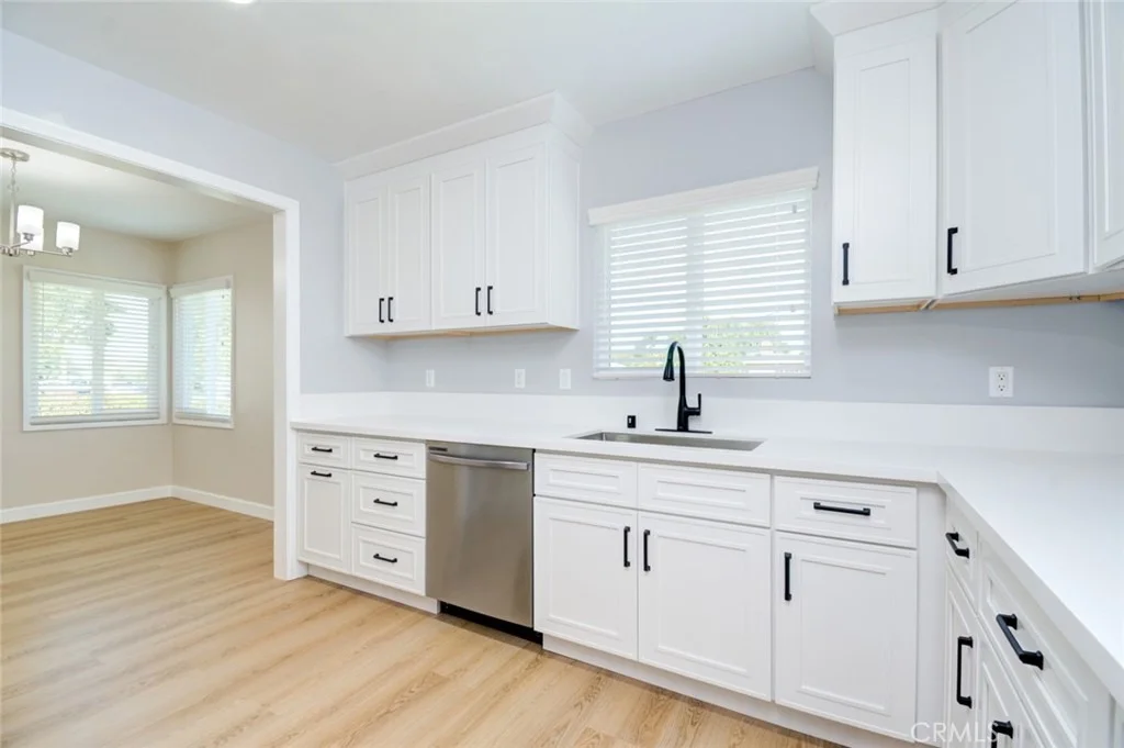 Photo of 306 W Porter