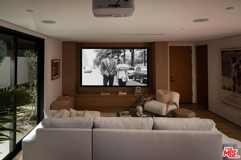 Photo of 8636 Edwin Drive