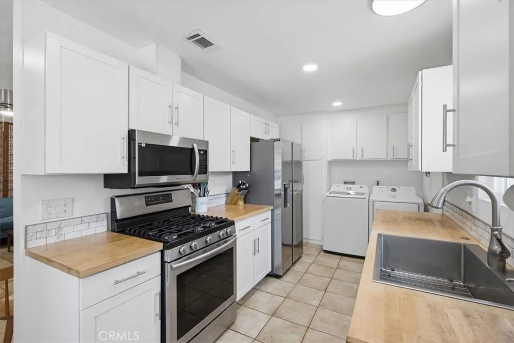 Photo of 4431 Avenida Del Gado