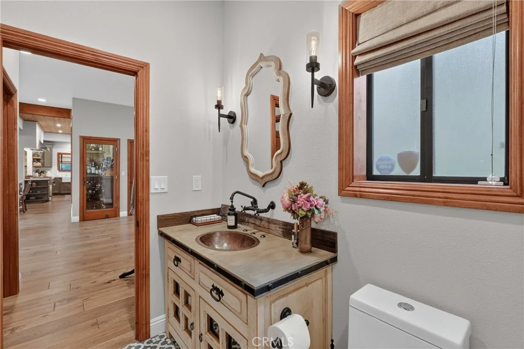Photo of 27779 West Shore
