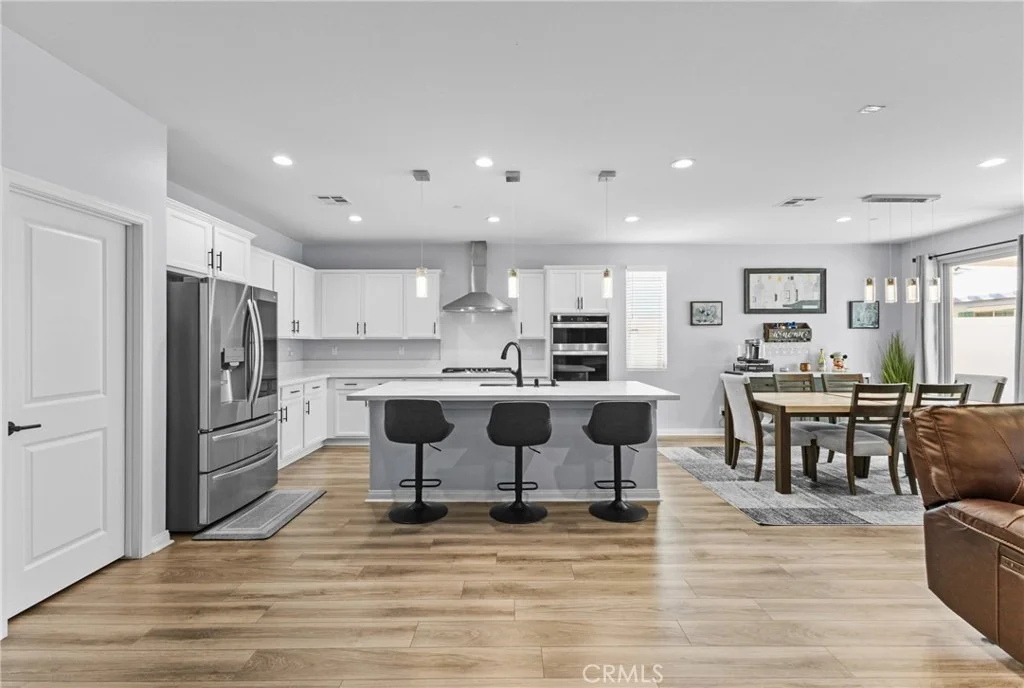 Photo of 718 Torrey Court