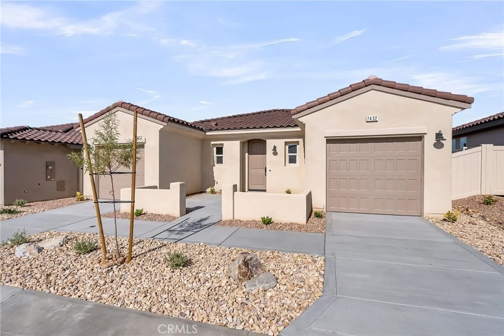 Photo of 7432 Desert Sky Drive