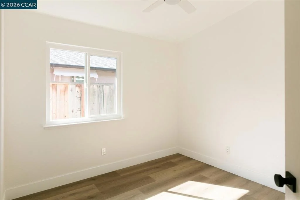 Photo of 301 Maude Ct