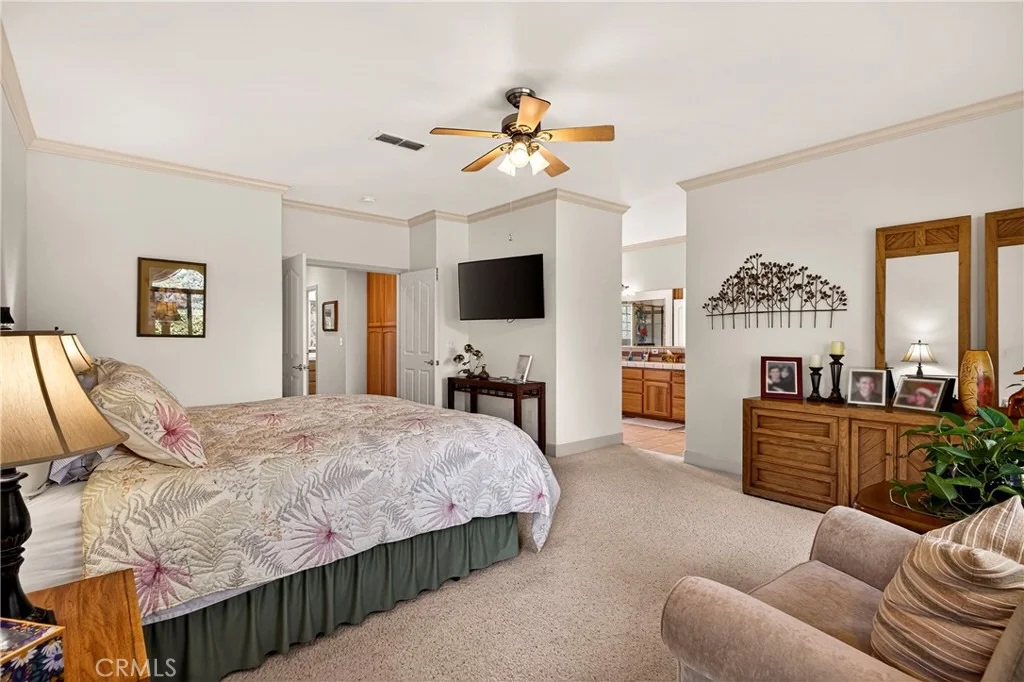 Photo of 3560 Lonnie