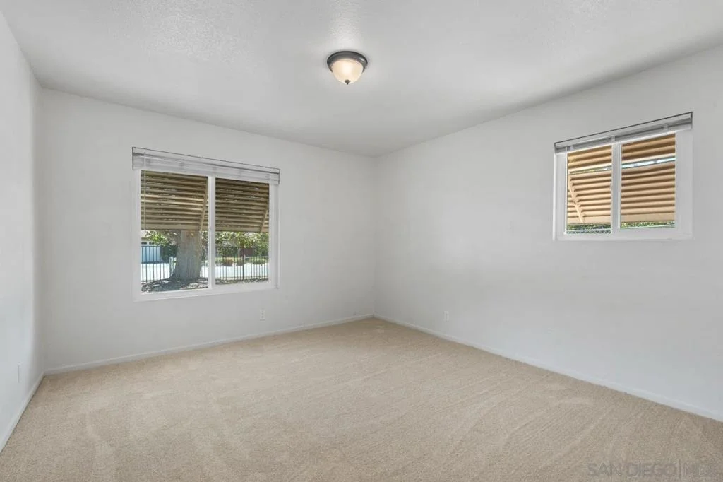 Photo of 1242 Hillcrest Lane