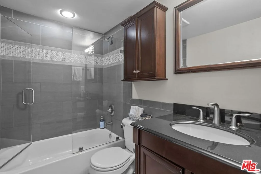 Photo of 36880 E Benton Road