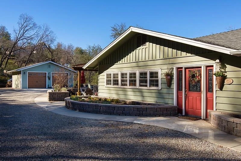 Photo of 3212 Blue Jay Drive