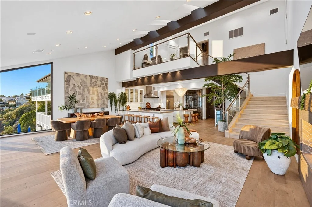 Photo of 33 Bay Drive