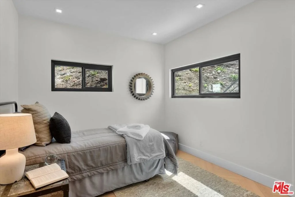 Photo of 4847 Brewster Drive