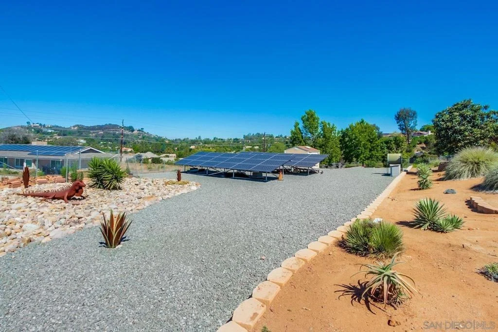 Photo of 13852 Northcrest Ln