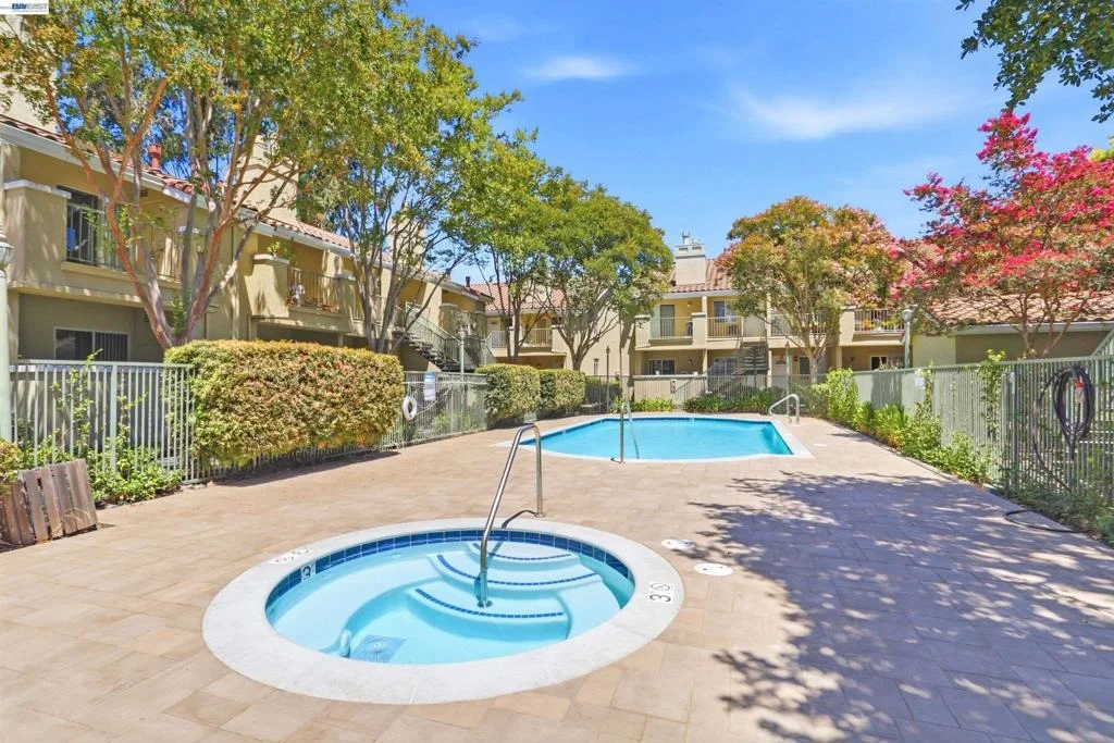 Photo of 526 Arbor Way