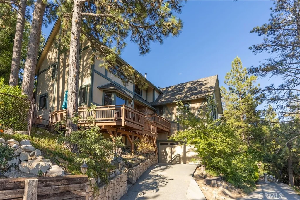 Photo of 27808 Alpen Drive