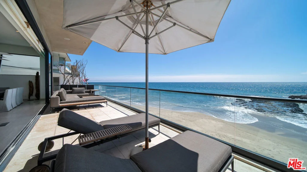 Photo of 25250 Malibu Road