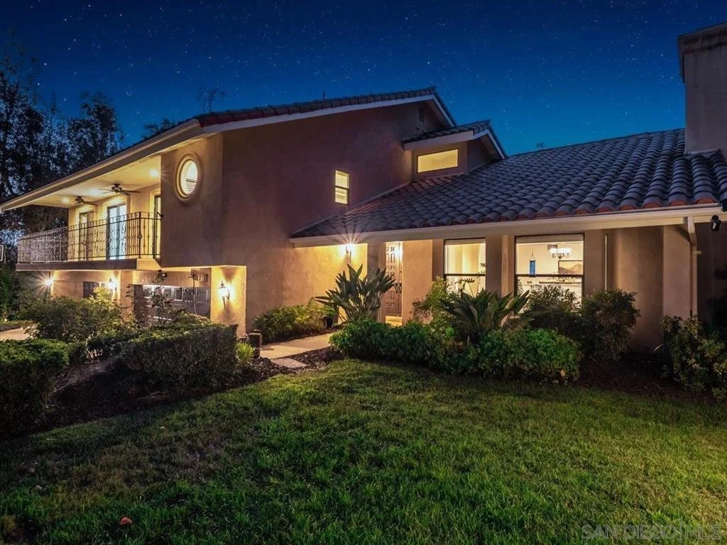 Photo of 770 Alamo