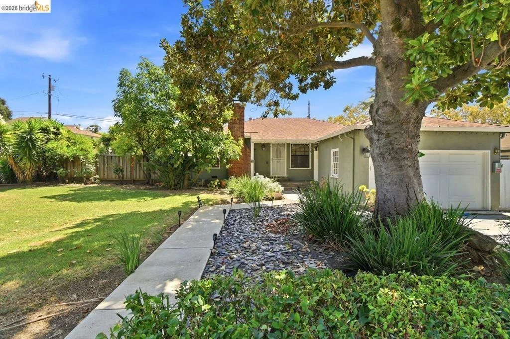 Photo of 209 Fleming Ave