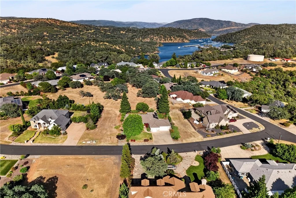 Photo of 3560 Lonnie