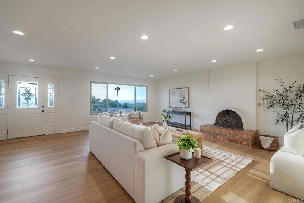 Photo of 2185 Hawley Drive
