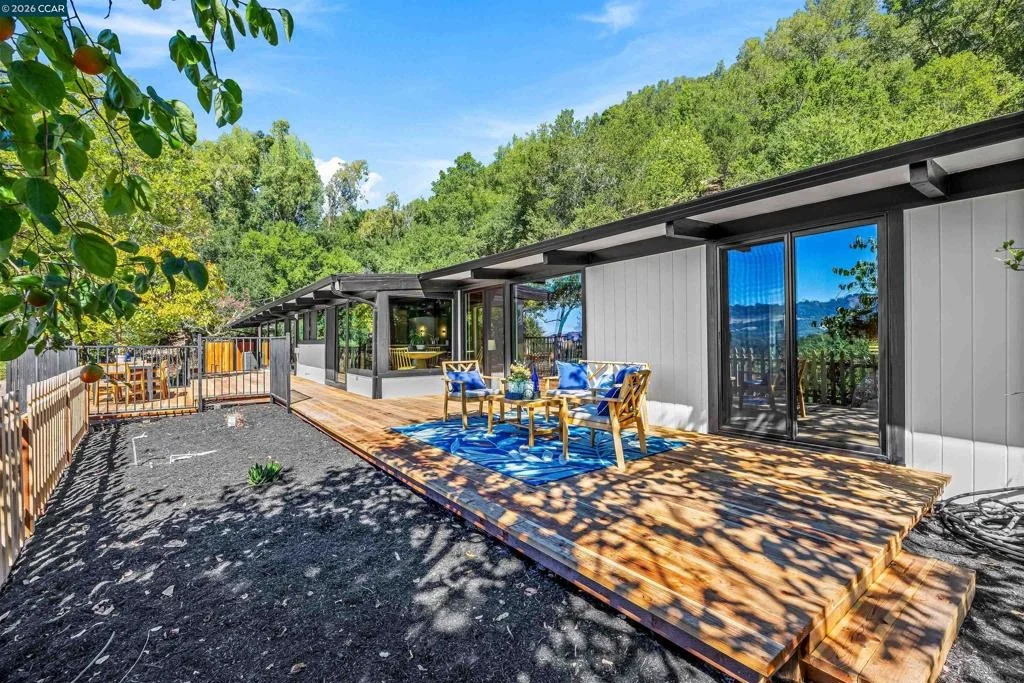 Photo of 742 Miner Rd