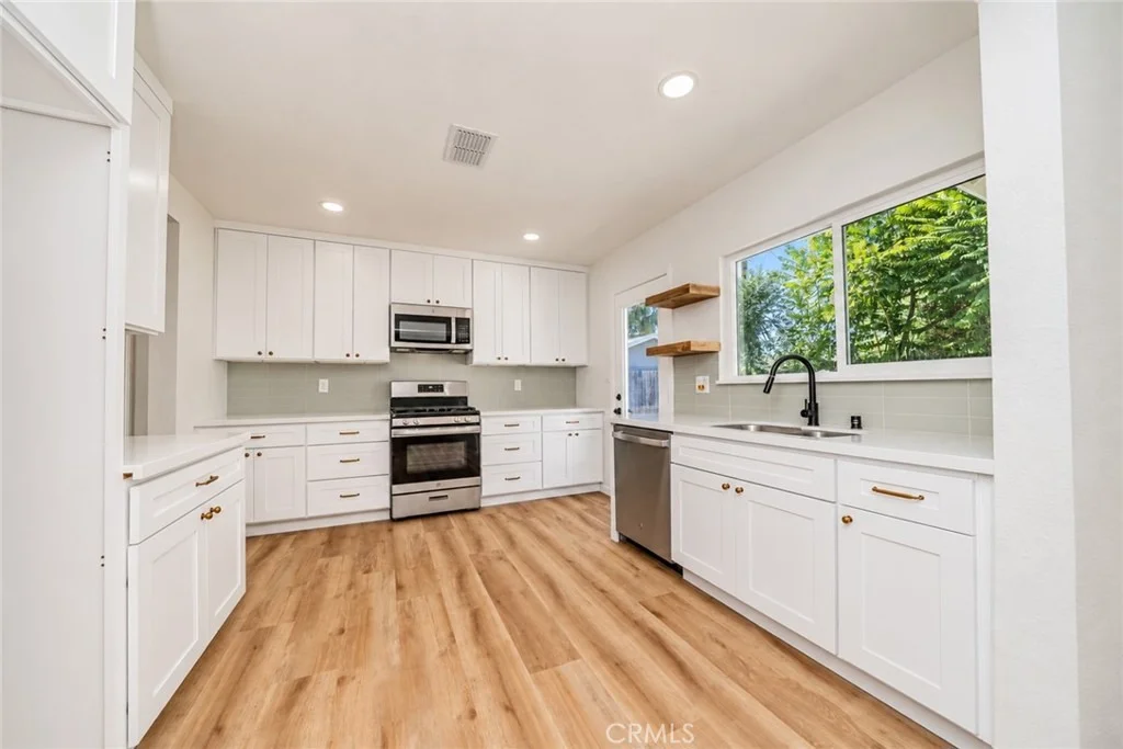 Photo of 8859 Glencoe Drive