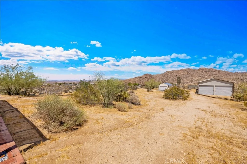 Photo of 7381 Sunset Road