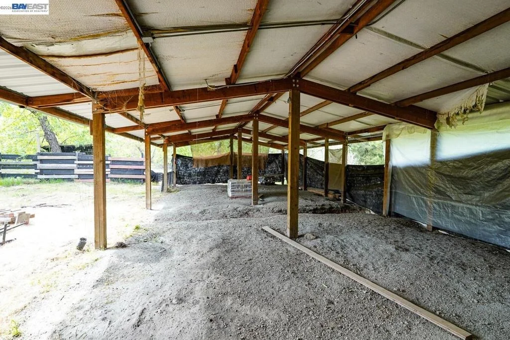 Photo of 6115 Morgan Territory Rd