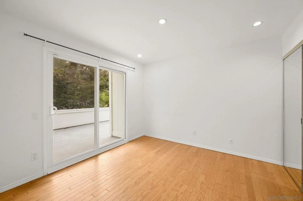 Photo of 2505 Hidden Valley Pl