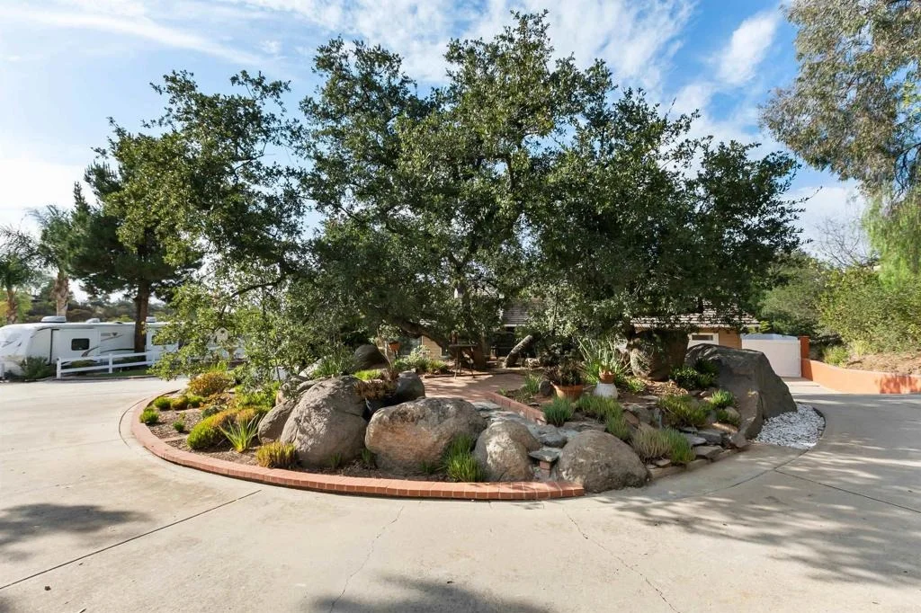 Photo of 2033 Lilac Lane