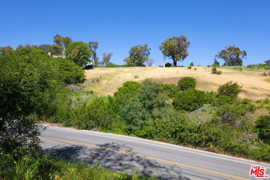 Photo of 5942 Busch Drive